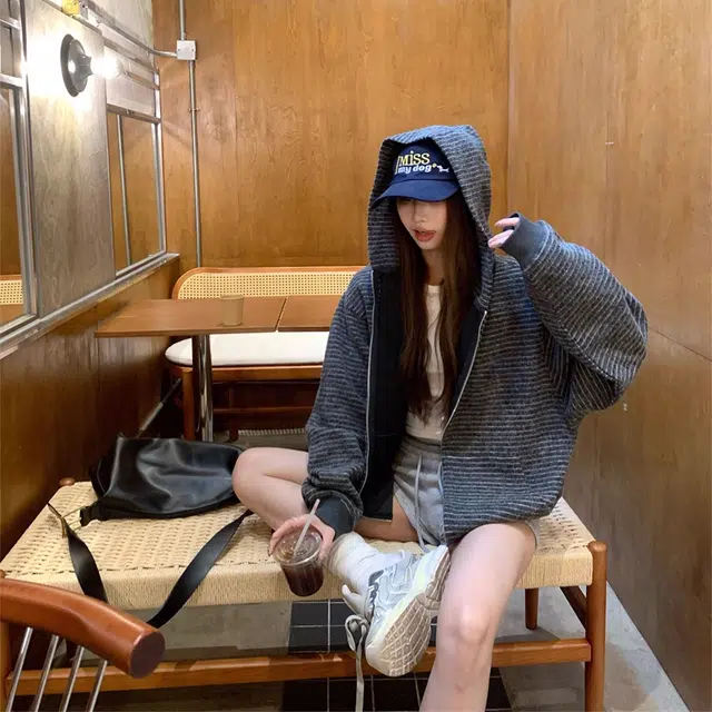 AN chic