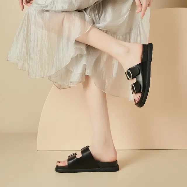 DAPHNE PU