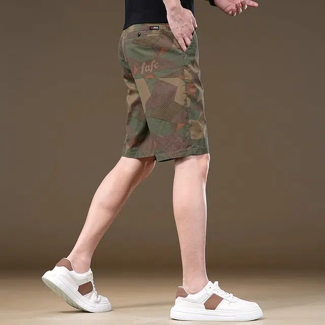吉肯蒂 五分迷彩中裤合身舒适百搭简约设计感休闲短裤 男款