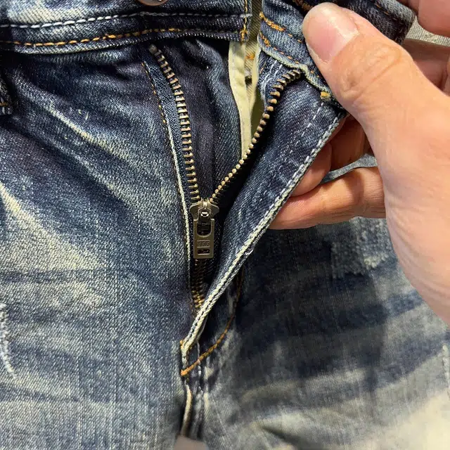 吉肯蒂 潮牌高端复古中裤夏季款刮烂修身青年五分裤百搭牛仔短裤 男款