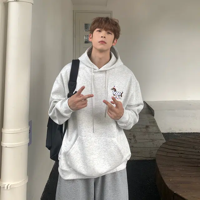 永言 小众腊肠狗刺绣秋冬简约外套男宽松休闲百搭套头上衣情侣连帽卫衣 男女同款