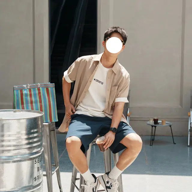 冈哉 休闲潮流百搭垂感时尚简约舒适基础款多巴胺配色白色短袖痞帅衬衣外套上衣宽松舒适纯色翻领纽扣衬衫 男女同款