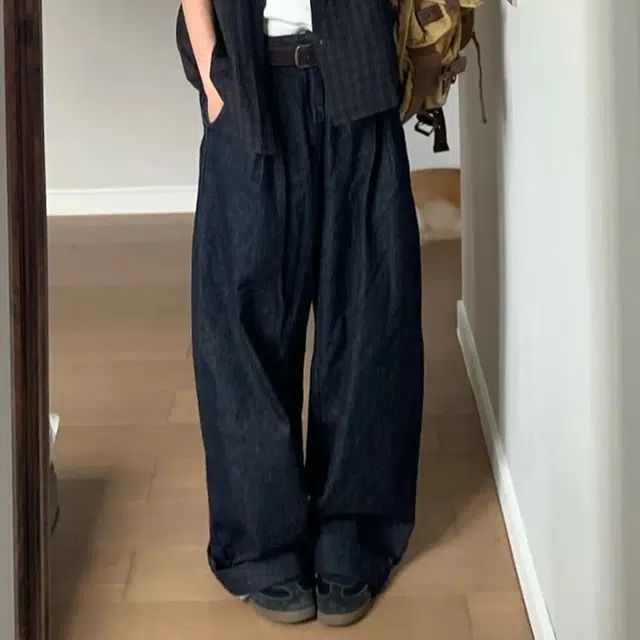 冈哉 美式复古纯色基础款设计慵懒松弛感宽松休闲百搭直筒垂感潮牌阔腿拖地牛仔裤 男女同款