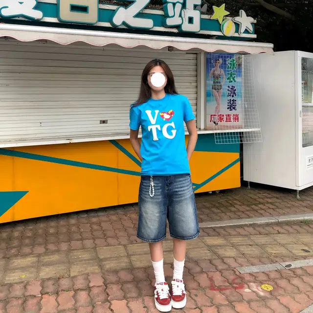 冈哉 美式复古个性潮流做旧水洗抓痕猫爪渐变卡通刺绣宽松透气简约舒适时尚百搭通勤休闲牛仔短裤 男女同款
