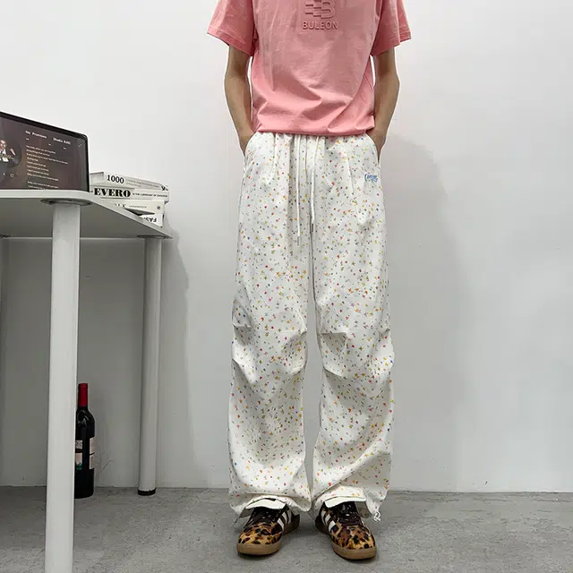 冈哉  美式个性潮流高街水洗做旧多巴胺星星印花满印基础款百搭款高级感潮牌阔腿拖地裤舒适透气直筒宽松通勤遛弯裤休闲裤 男女同款