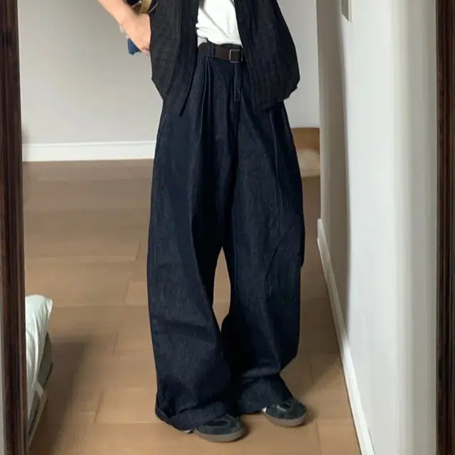 冈哉 美式复古纯色基础款设计慵懒松弛感宽松休闲百搭直筒垂感潮牌阔腿拖地牛仔裤 男女同款
