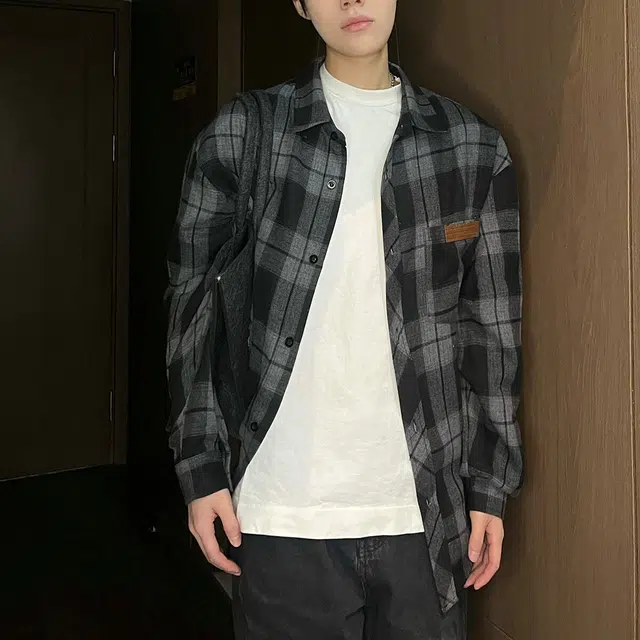 冈哉 美式多巴胺休闲潮流百搭垂感时尚简约格纹设计舒适基础款长袖痞帅衬衣外套空调上衣宽松翻领纽扣衬衫 男女同款