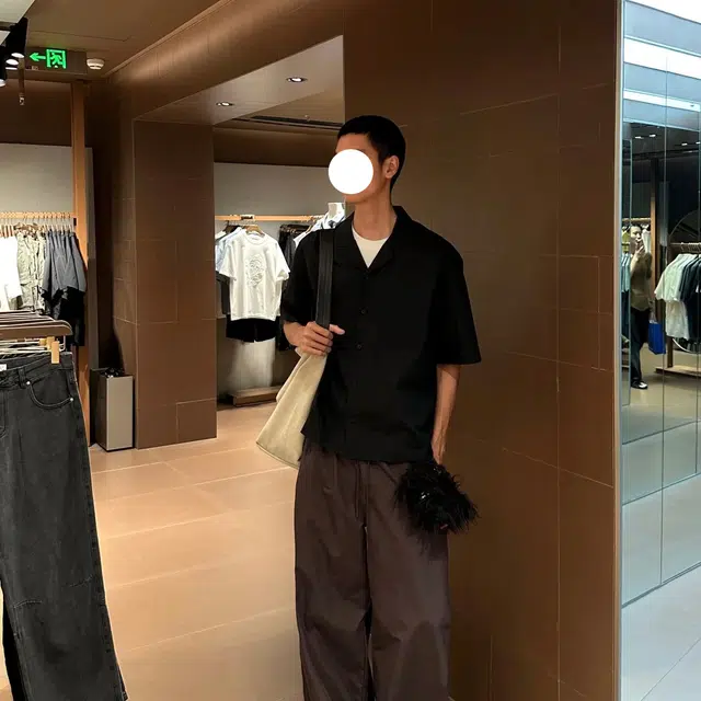 冈哉 休闲个性百搭垂感时尚纯色盐系简约舒适基础款短袖痞帅衬衣慵懒风外套上衣宽松翻领纽扣衬衫 男女同款