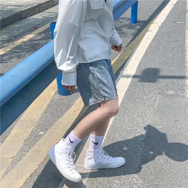 冈哉 美式复古个性潮流做旧水洗宽松阔腿五分裤透气清爽凉感简约舒适时尚百搭通勤休闲牛仔短裤 男女同款