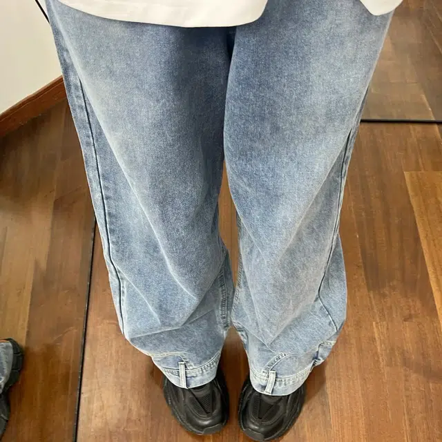 冈哉 复古潮流反穿裤子痞帅简约基础款设计品牌个性舒适显瘦宽松直筒裤阔腿通勤百搭弯刀休闲牛仔裤 男女同款