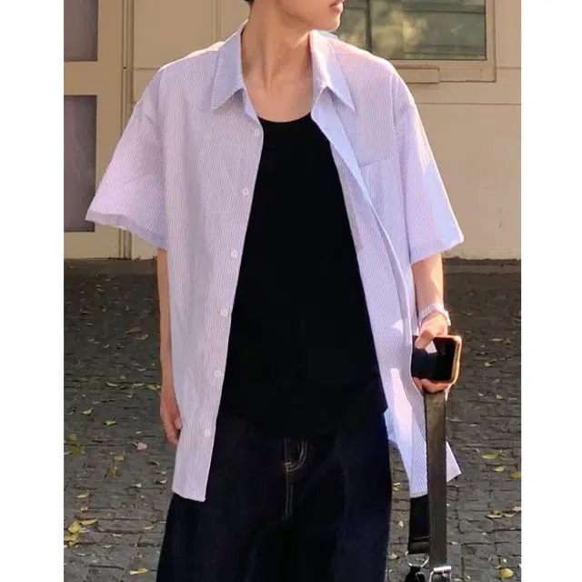 冈哉 冰丝凉感设计感条纹翻领衬衣时尚潮流无性别主义休闲宽松垂感薄款短袖衬衫 男女同款
