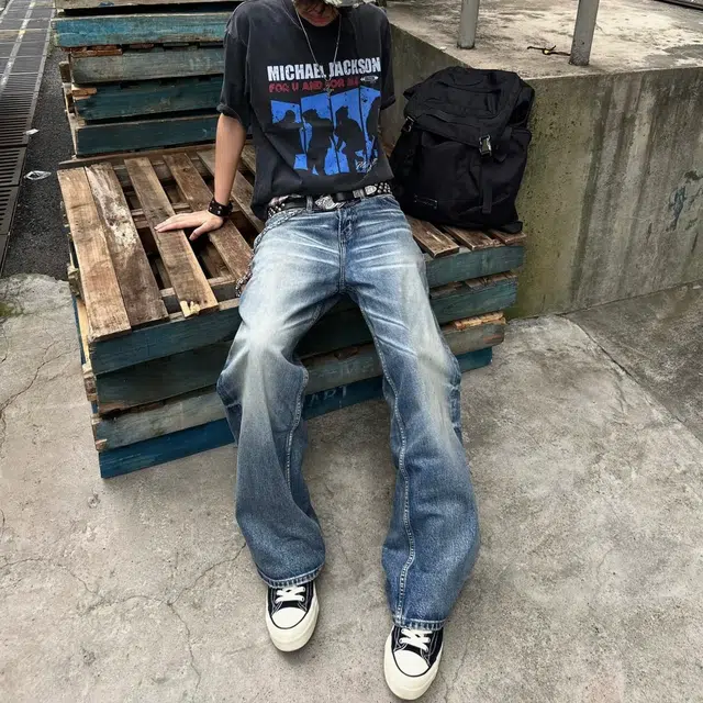 冈哉 美式复古高街潮流潮牌小众猫爪痕闪电纹设计个性水洗阔腿做旧弯刀百搭痞帅垂感宽松直筒日常通勤牛仔裤 男女同款