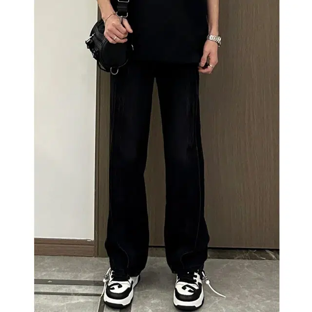冈哉 美式复古纯色基础款日常通勤休闲百搭显高显瘦直筒微喇牛仔裤 男女同款