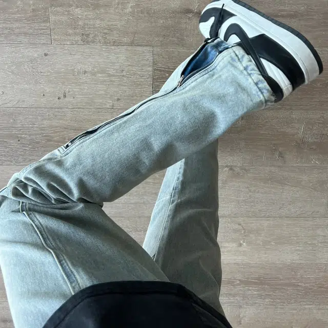 冈哉 美式复古高街潮流潮牌小众裤脚可调节拉链设计个性做旧水洗阔腿弯刀微喇百搭痞帅垂感宽松直筒日常通勤城市牛仔裤 男女同款