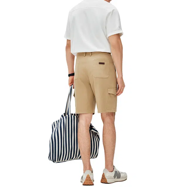 丹宁哲学 夏季百搭棉质面料纯色宽松腰休闲短裤 男款