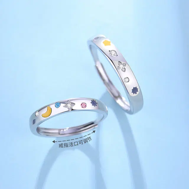 925