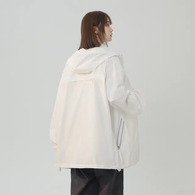 a02 UPF50+