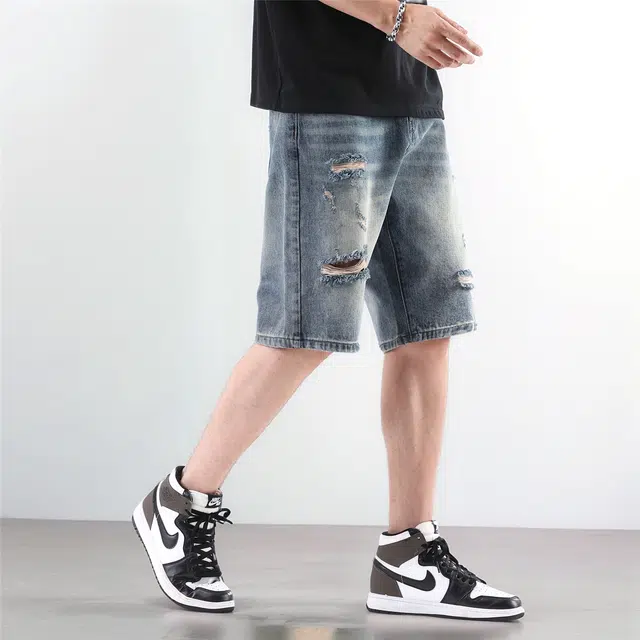 法文箱子 韩版破洞五分宽松百搭大码有型牛仔短裤 男款