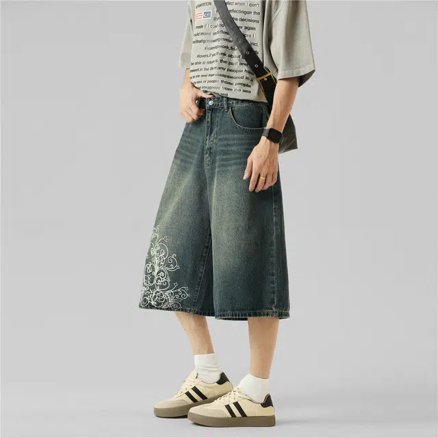 法文箱子 美式复古高街重工绣花宽松阔腿七分牛仔短裤 男款