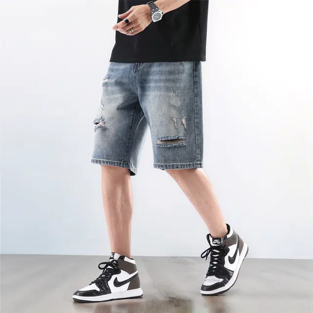 法文箱子 韩版破洞五分宽松百搭大码有型牛仔短裤 男款