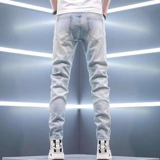 尘映 美式破洞裤子夏季薄款潮牌修身小脚牛仔裤 男款