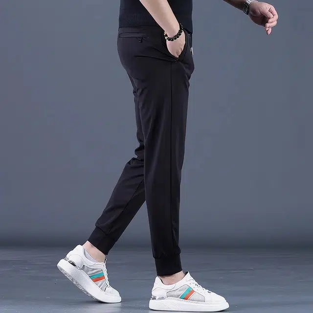 尘映 美式潮牌潮流修身刺绣压胶束脚直筒休闲裤 男款