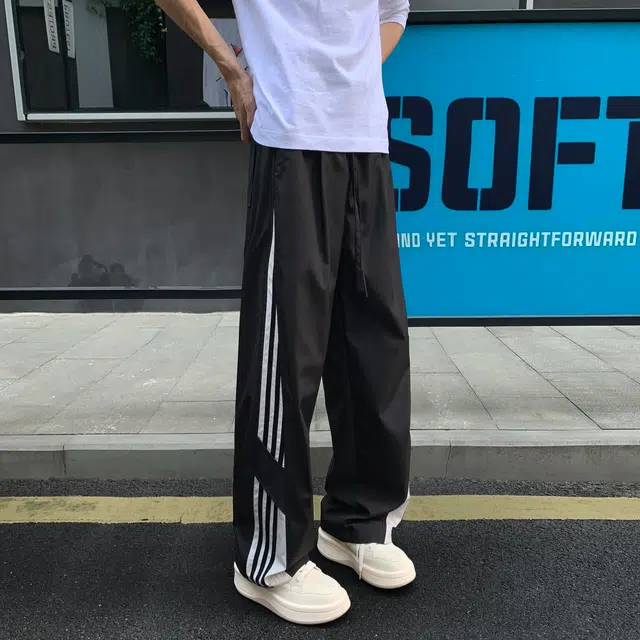 尘映 美式高街痞帅早秋常规三条杠校园穿搭直筒阔腿裤男宽松拖地裤无性别亲肤学院百搭通勤运动裤子休闲裤 男女同款