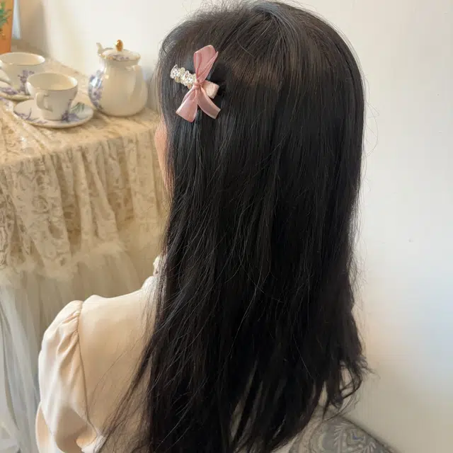 希铃 蝴蝶结锆石刘海夹 鸭嘴夹 可爱甜美气质 高级感  优雅  甜酷 合金 发夹 女款