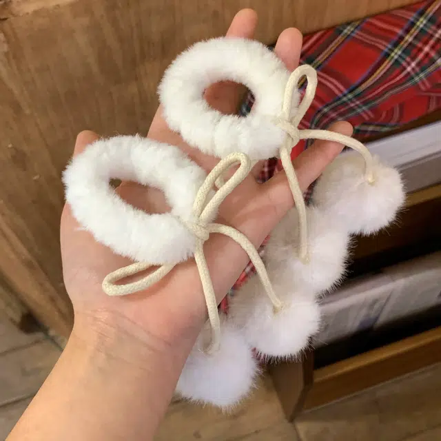 希铃 毛茸茸蝴蝶结球球樱桃#好运 聚酯纤维 发圈 女款