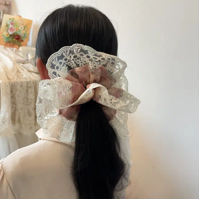 希铃 温柔 百搭  蕾丝肠圈 气质 优雅 时尚 大号弹力千金款 布艺  发圈  女款