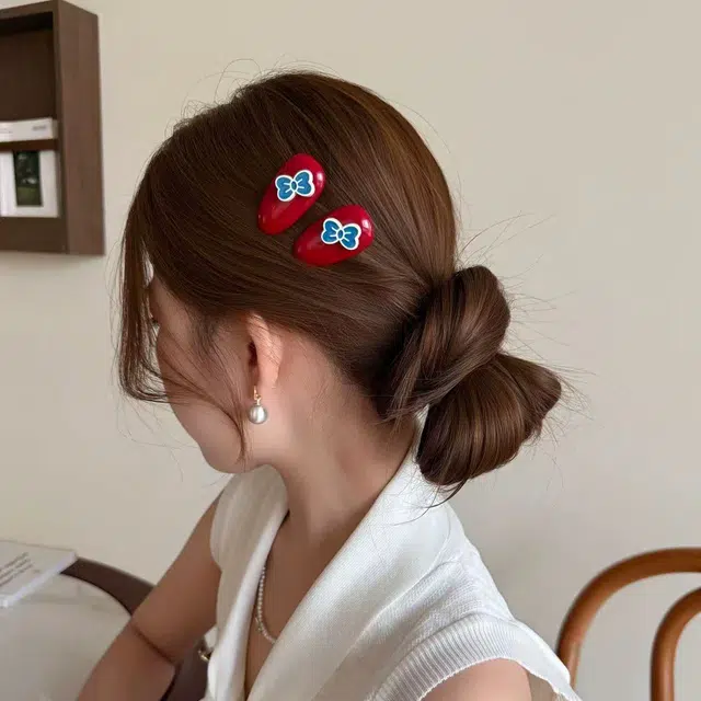 希铃 红蓝蝴蝶结椭圆前额碎发#好运 亚克力 发夹 女款