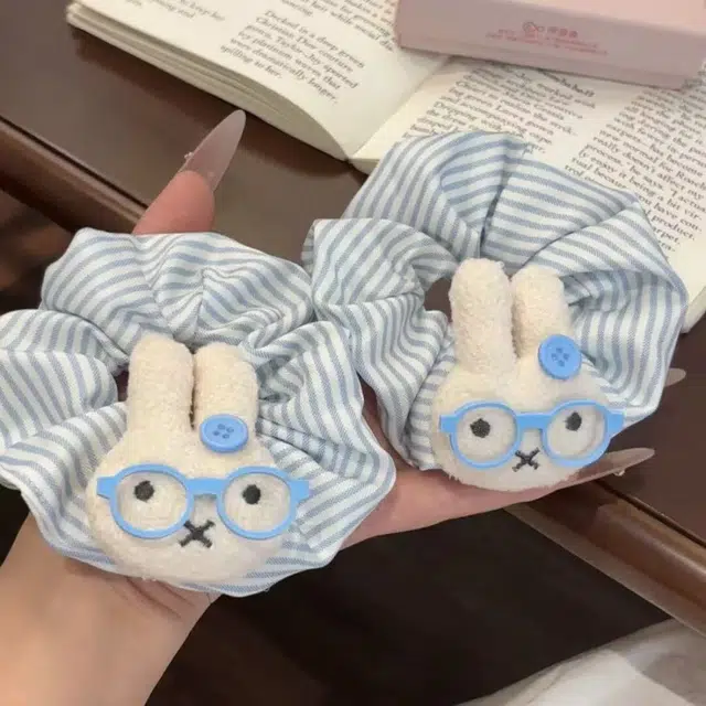 希铃 可爱眼镜兔兔蓝白条纹 布艺 头绳 女款