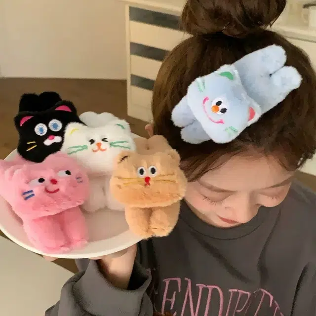 希铃 可爱趣味眨眼五色小猫 毛绒 发夹 女款