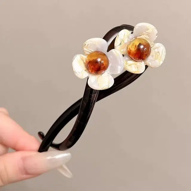 希铃 高级感花朵扭扭夹百搭发饰 亚克力 发夹 女款