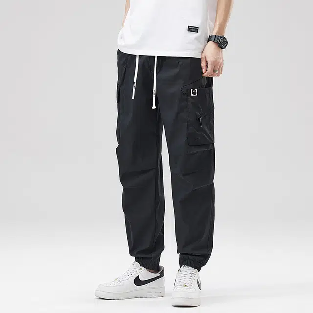 I.TFGXXFingercroxx Logo