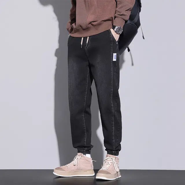 赛瀚 潮牌束脚牛仔裤男款美式潮流春秋厚款简约痞帅百搭舒适亲肤男装宽松长裤显瘦显高青少年高街风日常通勤外穿休闲裤 男女同款