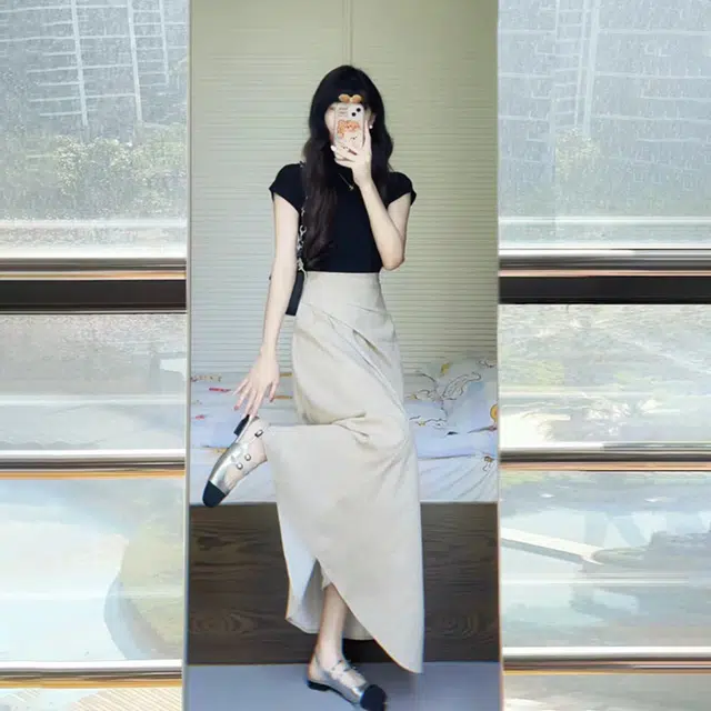 依钗 多风格融合的短袖上衣与半身裙夏季时尚穿搭裙装套装 女款
