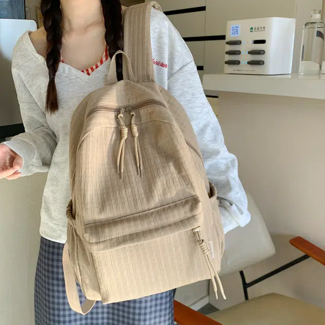 小猪班纳 日系纯色泡芙轻便背包初中大学校园旅行 复合布 双肩包 男女同款情侣款 多色