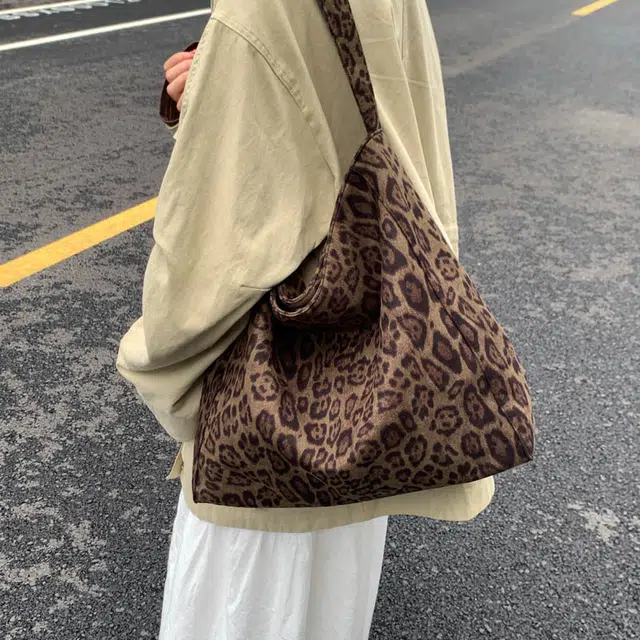 小猪班纳 复古豹纹秋季韩版洋气通勤大容量 布 单肩包 常规 女款 多色