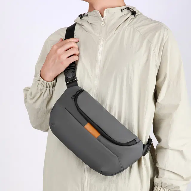 小猪班纳 简约轻便日常休闲运动骑行 尼龙 斜挎单肩包 男款 多色