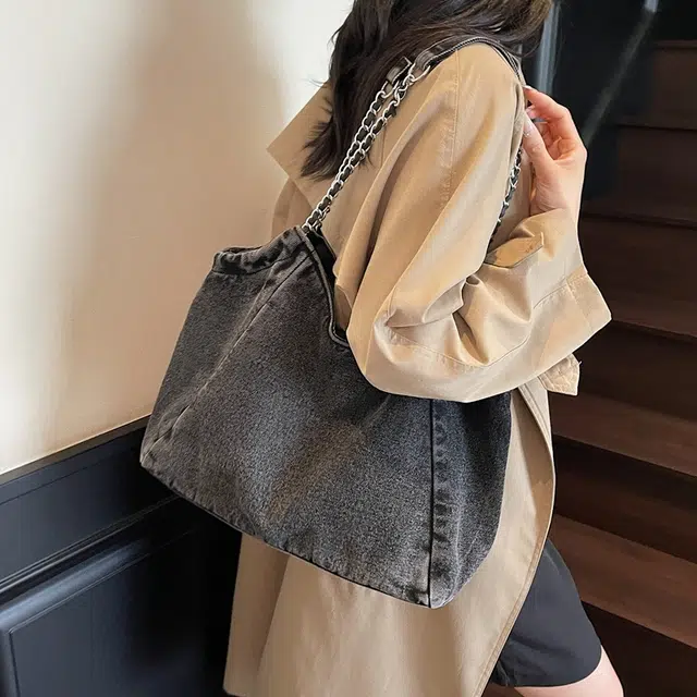 小猪班纳 链条肩带大容量高级感 牛仔布 单肩包 常规 女款 多色