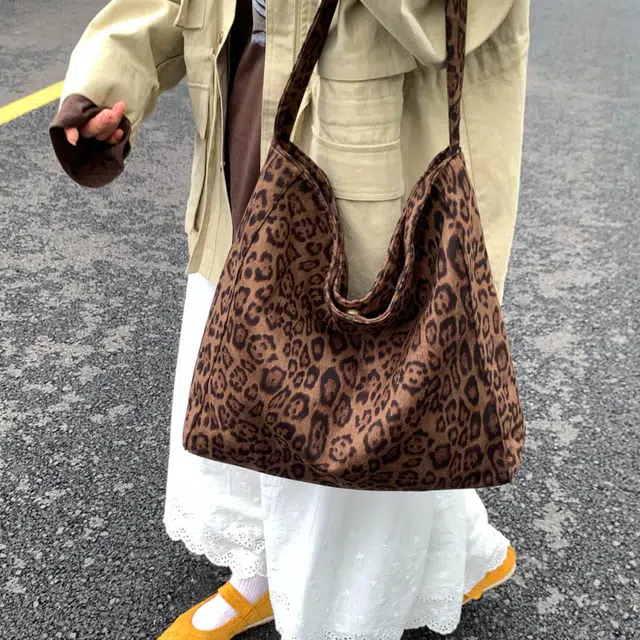 小猪班纳 复古豹纹秋季韩版洋气通勤大容量 布 单肩包 常规 女款 多色