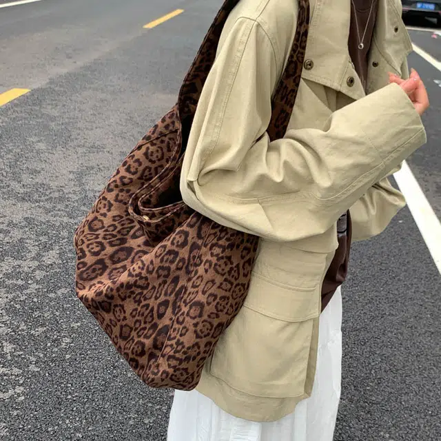 小猪班纳 复古豹纹秋季韩版洋气通勤大容量 布 单肩包 常规 女款 多色