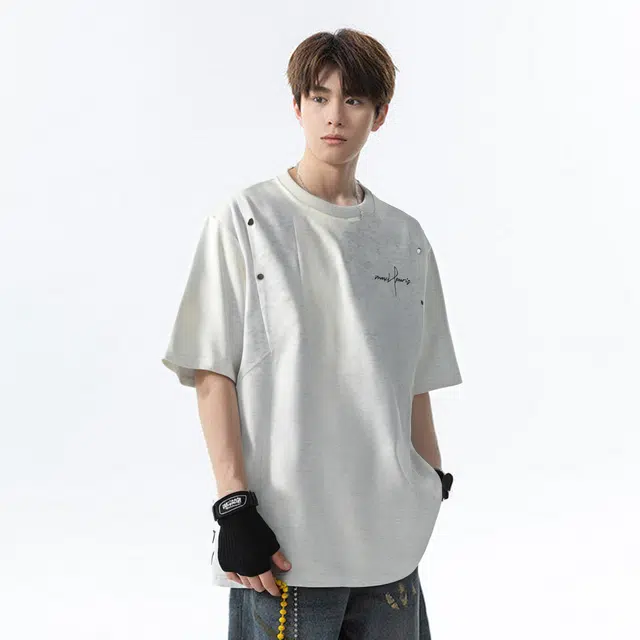 maxim's de paris logoT