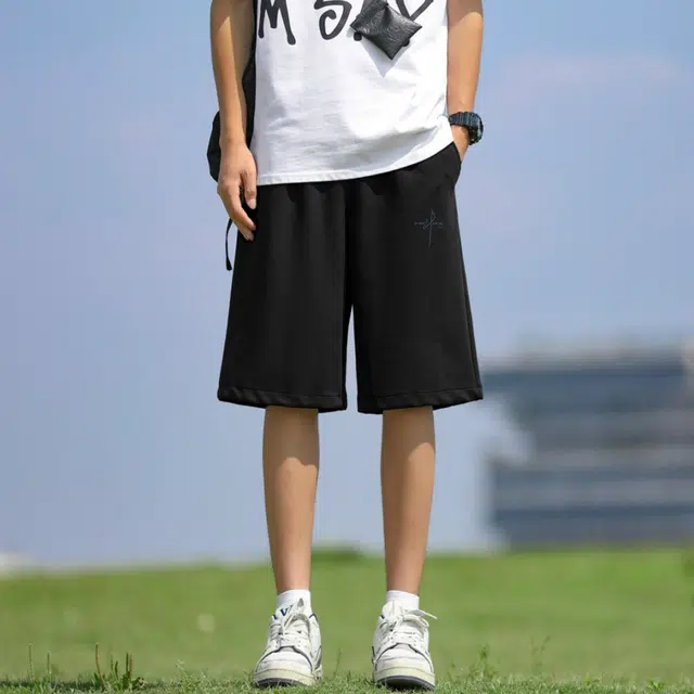 maxim's de paris logocleanfit