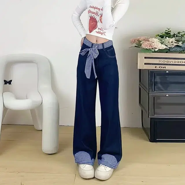 M JEANS STUDIOS 7 ins