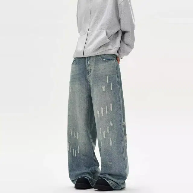 M JEANS STUDIOS 7