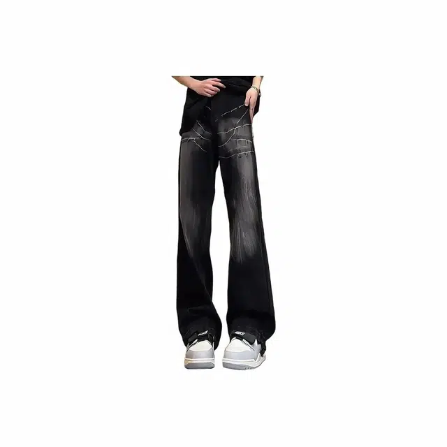 M JEANS STUDIOS 7