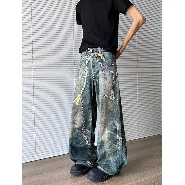 M JEANS STUDIOS 7 3D