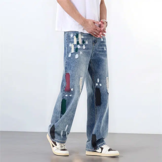 M JEANS STUDIOS 7